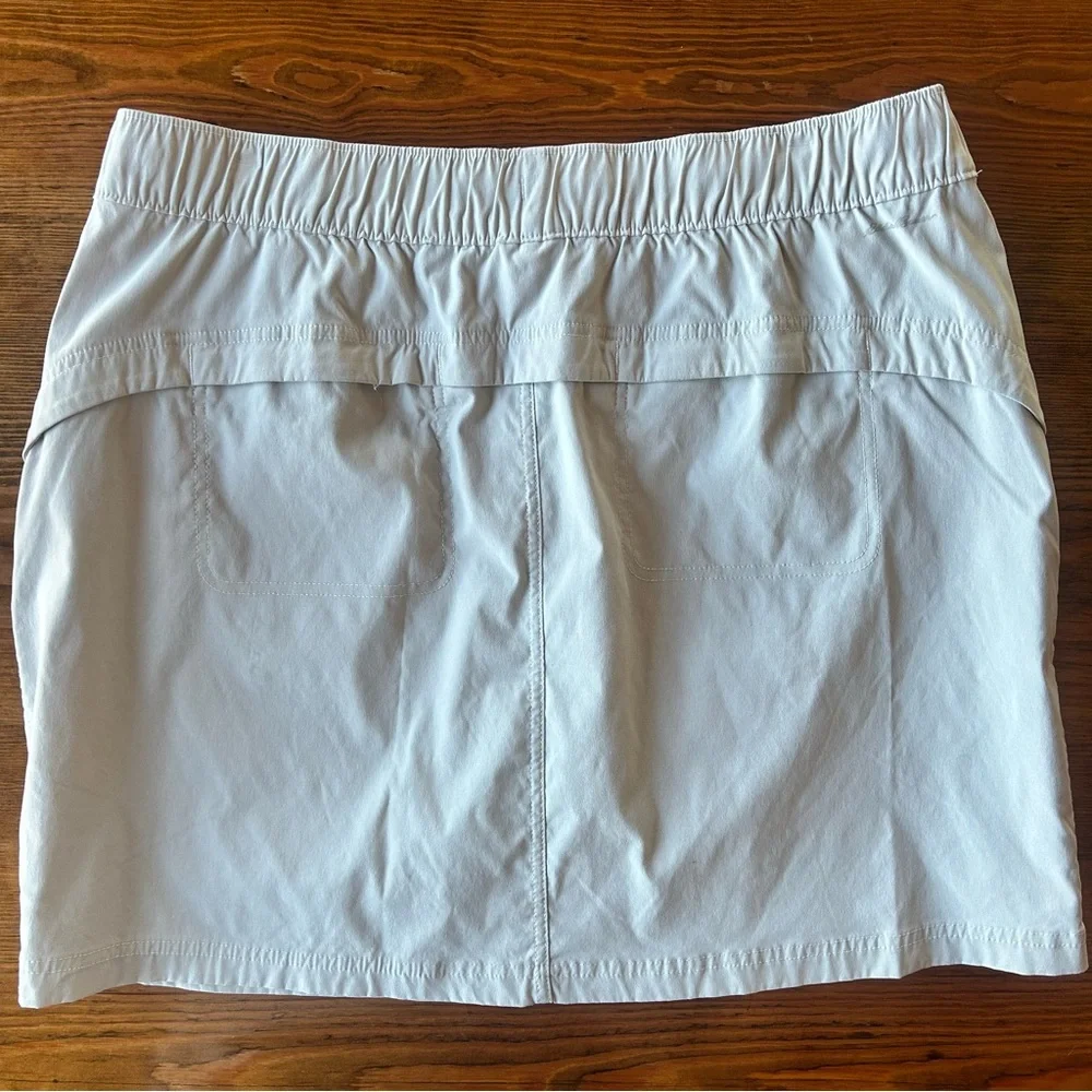 Eddie Bauer Rainier Pull On‎ Skort Pumice Plus 18